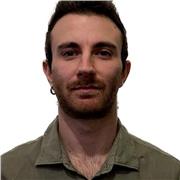 Laureato in Psicologia Clinica e Neuropsicologia offro lezioni a liceali e universitari